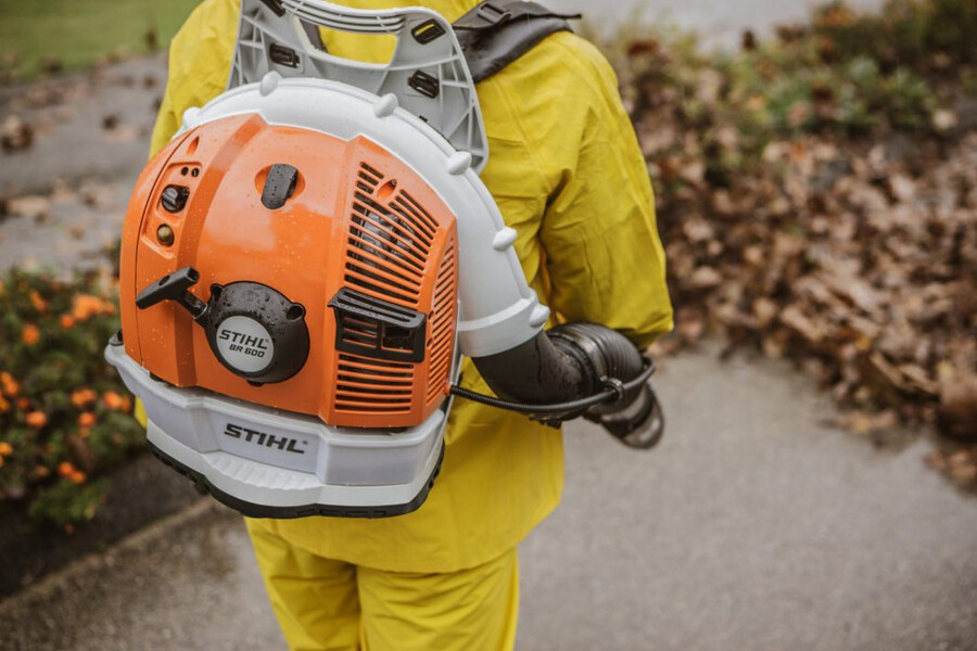 br 600 gasoline backpack blower